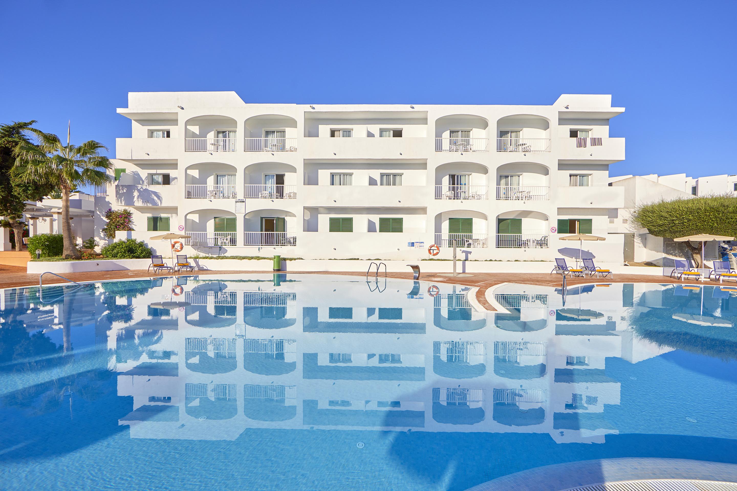 Gavimar Ariel Chico Hotel And Apartments Cala d'Or  Exterior photo