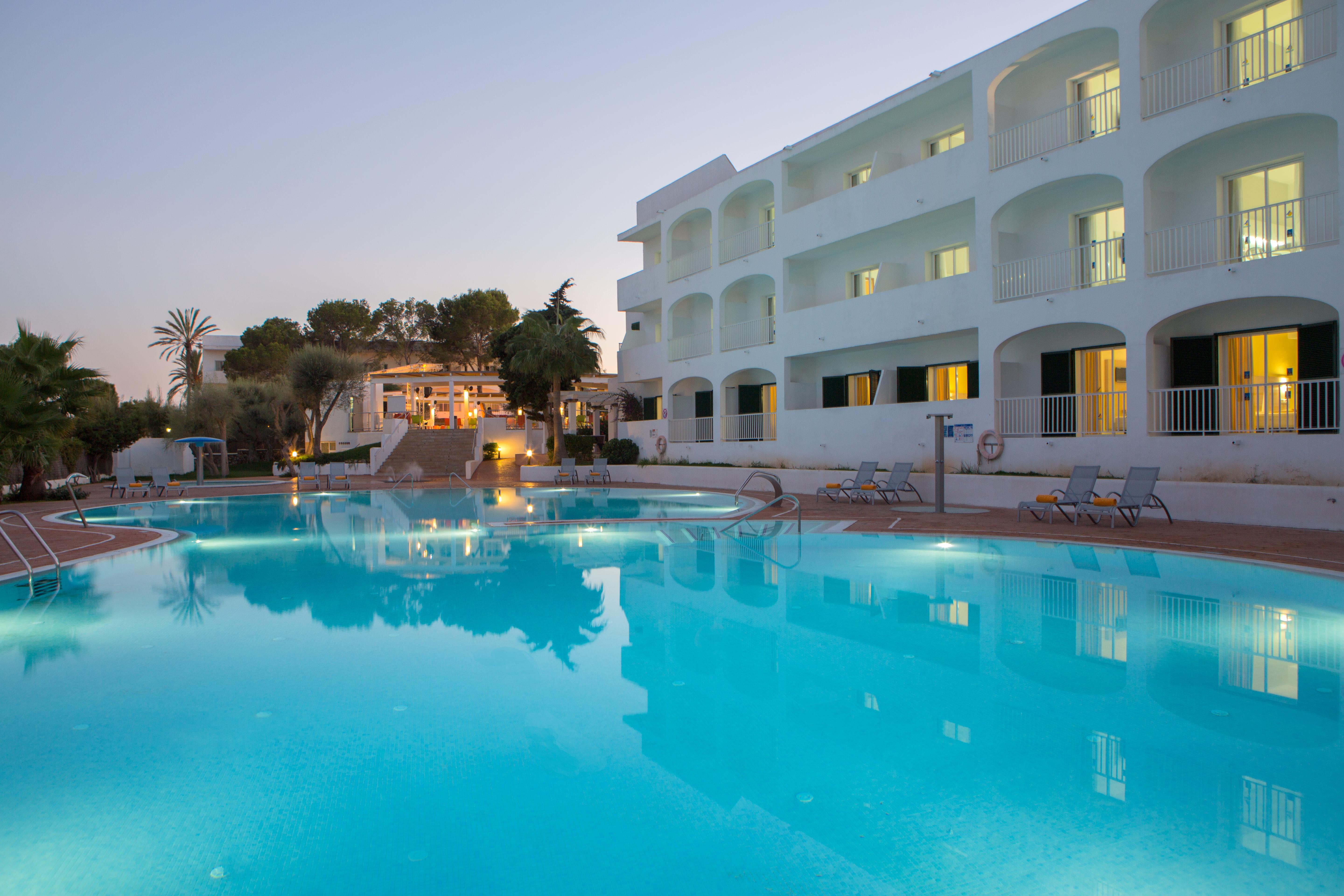 Gavimar Ariel Chico Hotel And Apartments Cala d'Or  Exterior photo